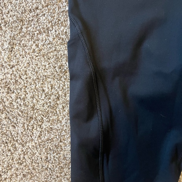 All in Motion Black Performance Leggings featuring side phone pockets. Size M - Picture 4 of 5